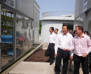Minister of Agriculture of the People's Republic of China, Mr Han Changfu to Sky Greens Farm